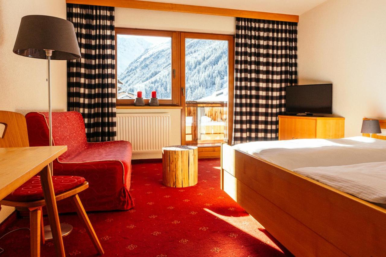 Pension Steinkogel St. Leonhard im Pitztal Exterior foto