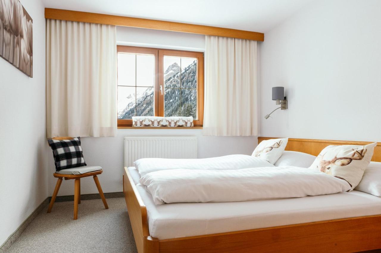 Pension Steinkogel St. Leonhard im Pitztal Exterior foto